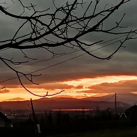 Chalpa Na Skarpie Villa Meszna Buitenkant foto