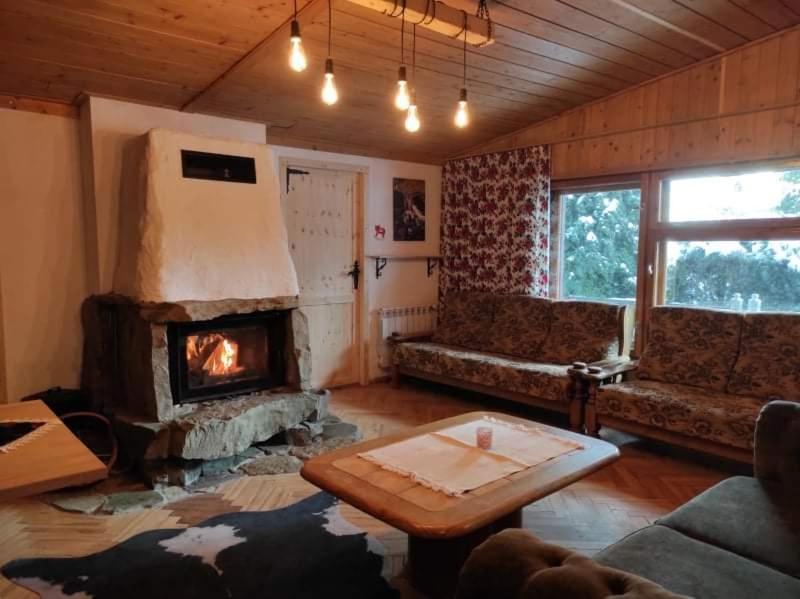 Chalpa Na Skarpie Villa Meszna Buitenkant foto