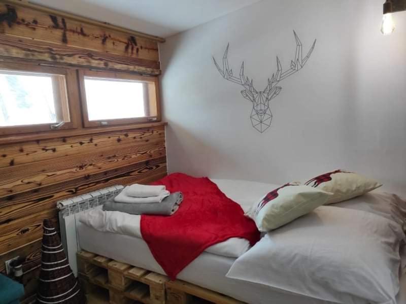 Chalpa Na Skarpie Villa Meszna Buitenkant foto